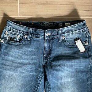 NWT MISS ME BOOT CUT JEANS